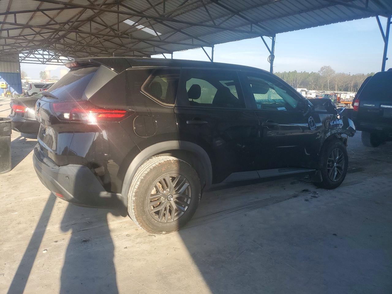 2021 Nissan Rogue S - Image 3
