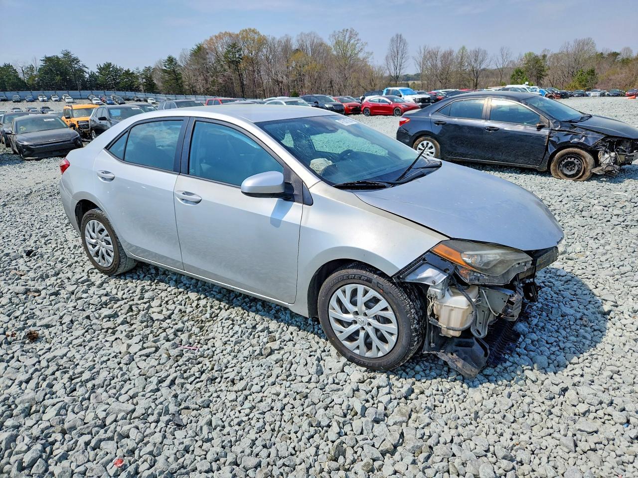 2017 Toyota Corolla Le - Фото 4