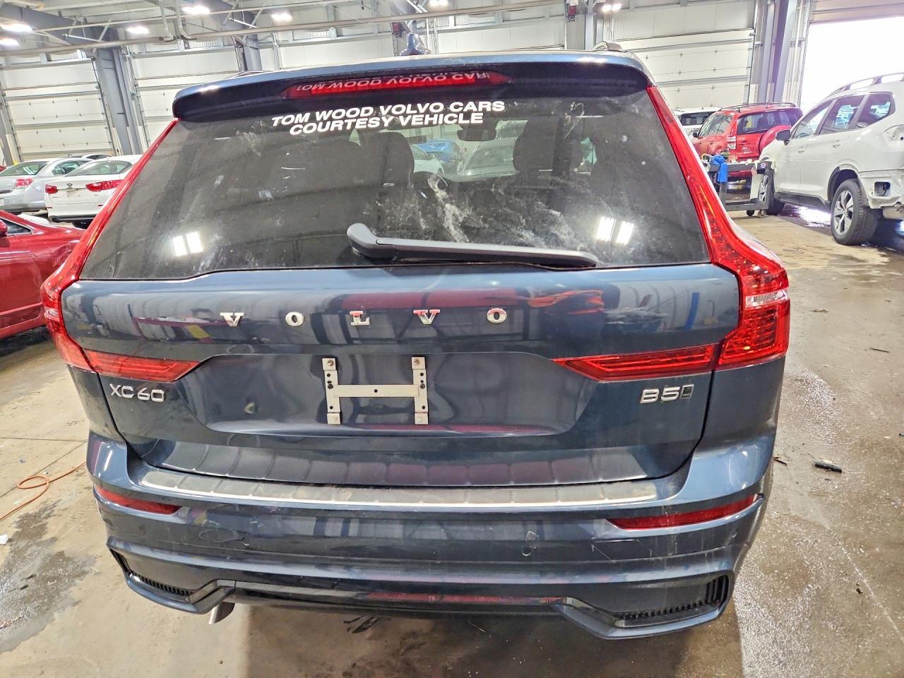 2025 Volvo Xc60 Plus - Фото 6