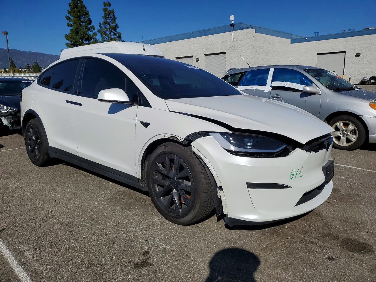 2024 Tesla Model X - Image 4