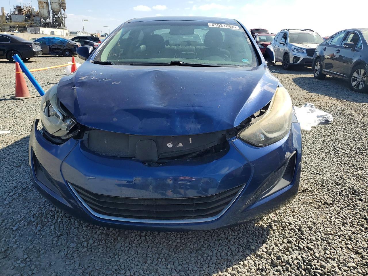2016 Hyundai Elantra Se - Image 5