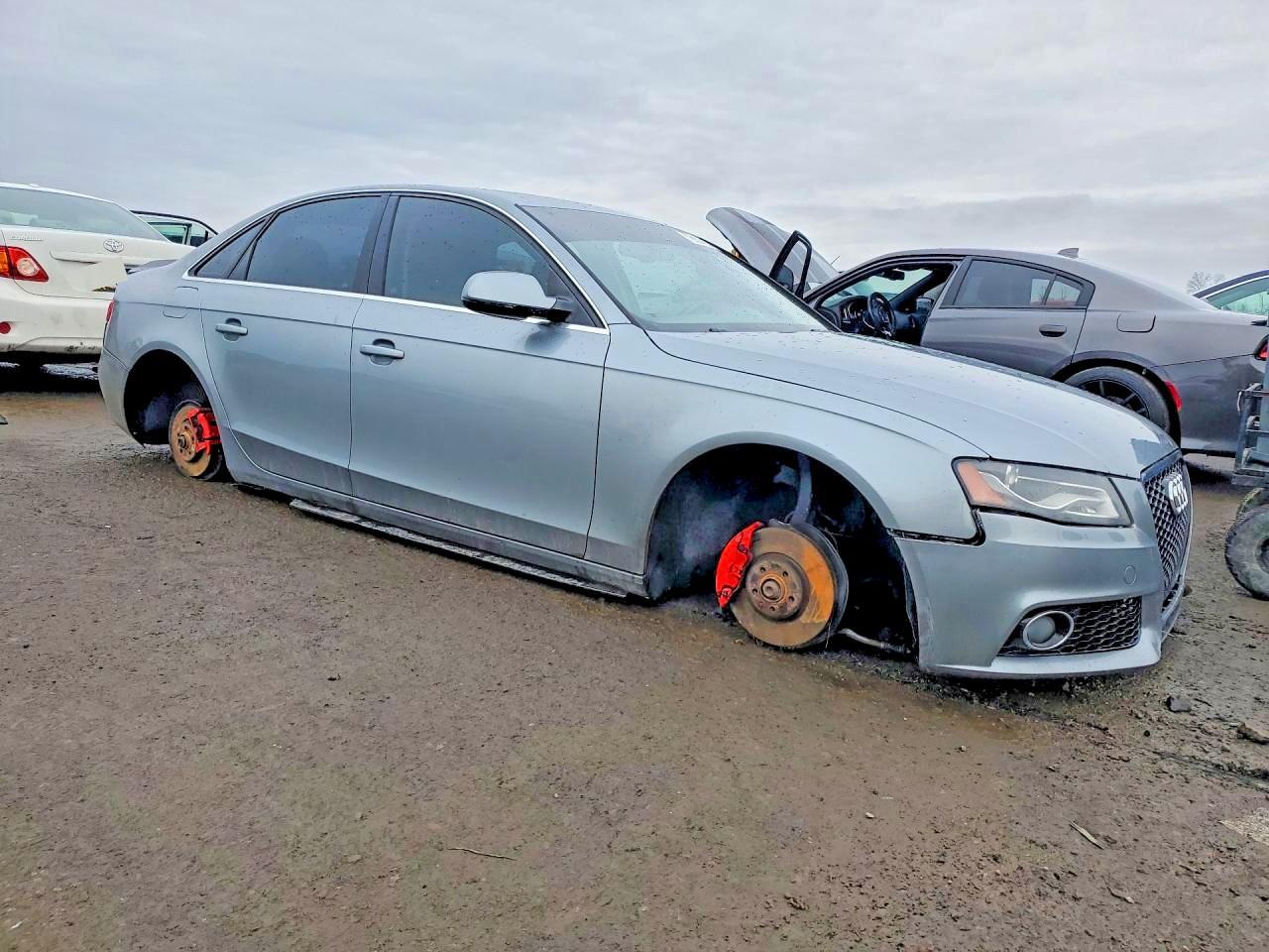 2011 Audi A4 Premium Plus - Фото 4