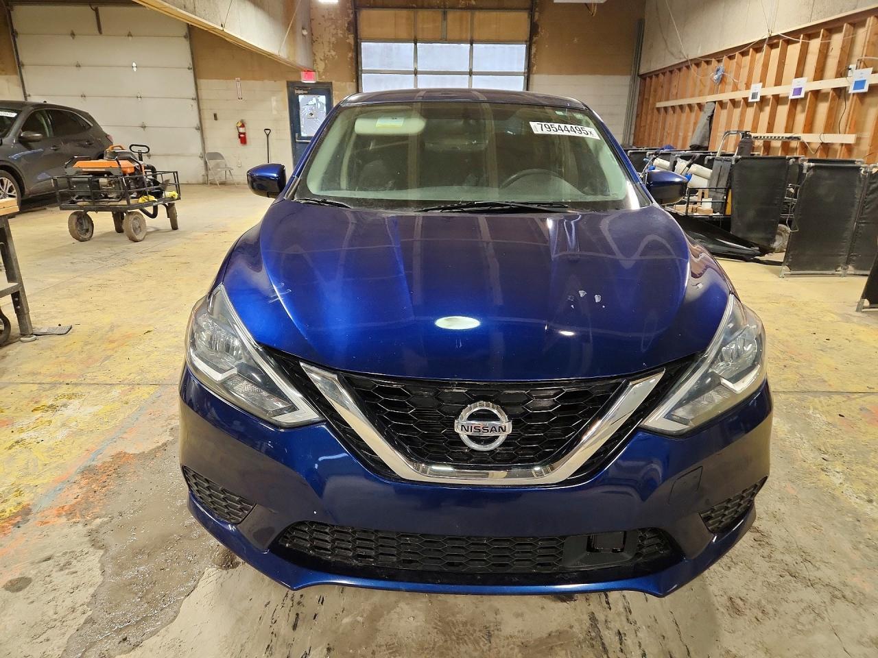 2019 Nissan Sentra S - Фото 5