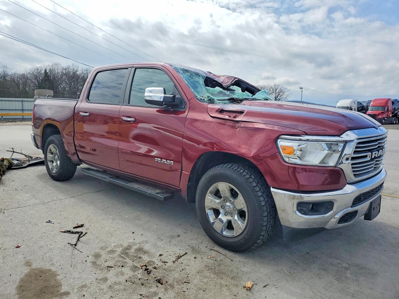 2019 Ram 1500 Laramie - Image 4