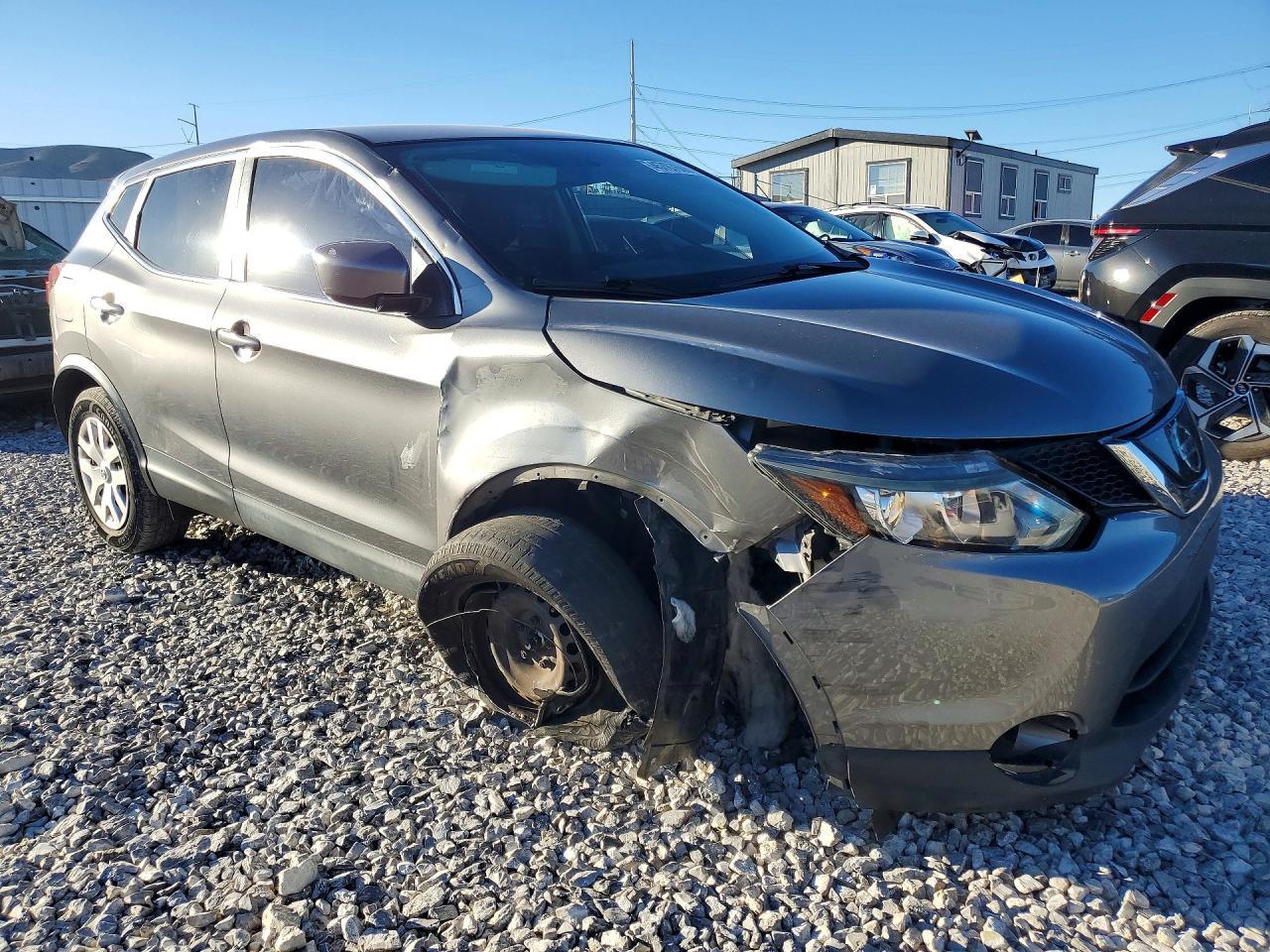 2019 Nissan Rogue Sport S - Image 4