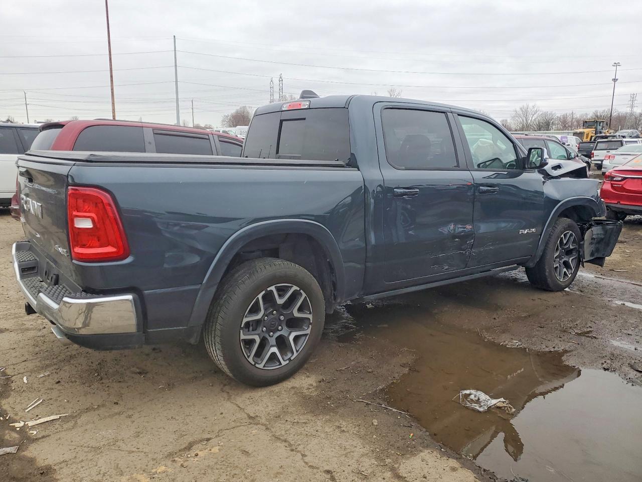 2026 Ram 1500 Laramie - Фото 3
