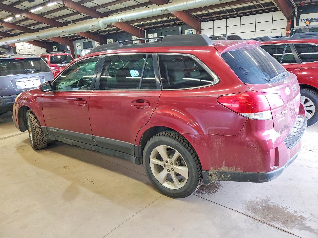 2013 Subaru Outback 2.5I Limited - Image 2