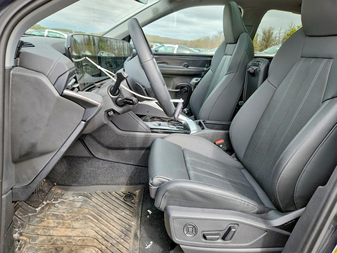 2025 Audi Q5 Premium Plus - Image 7