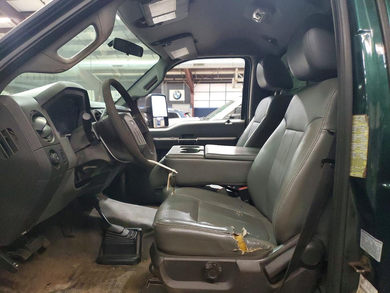 2011 Ford F550 Super Duty - Фото 7