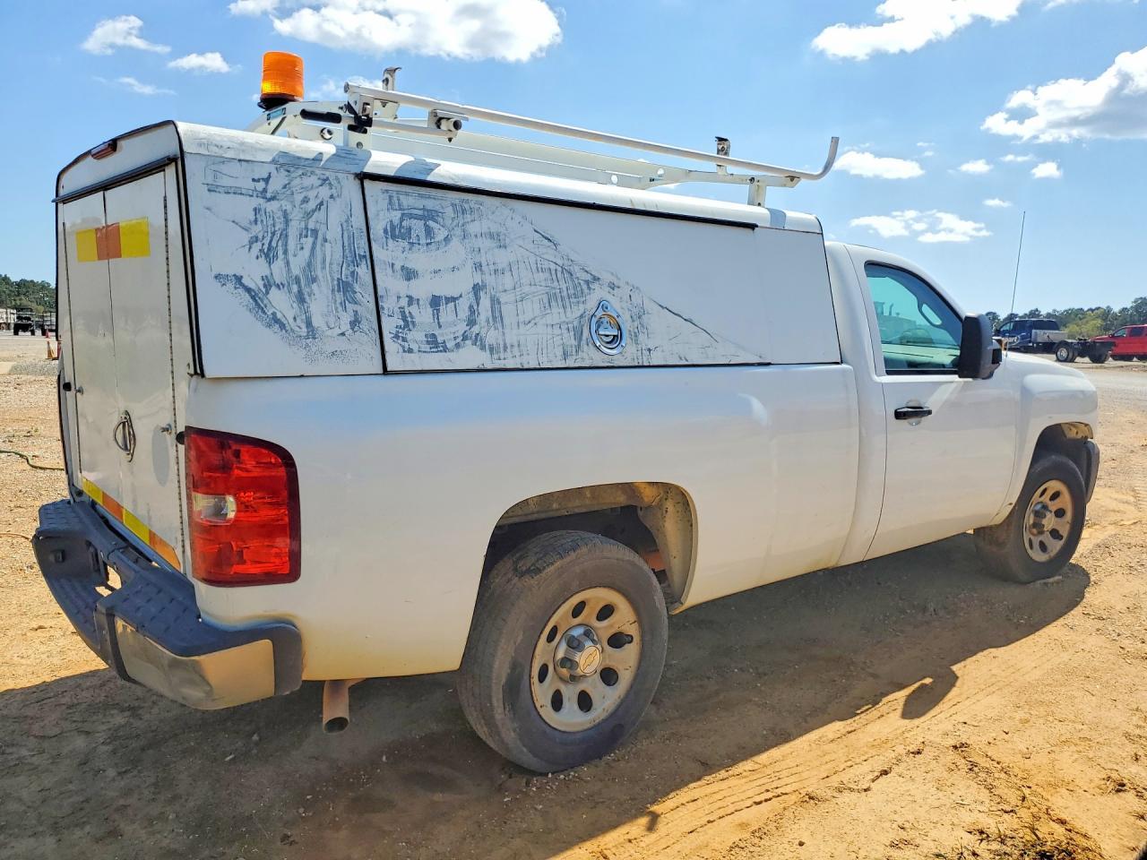 2013 Chevrolet Silverado K1500 - Фото 3