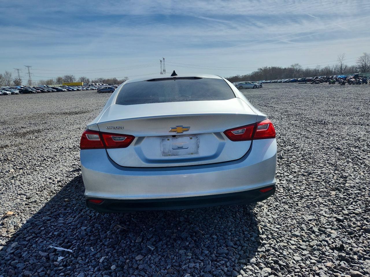 2017 Chevrolet Malibu Ls - Фото 6