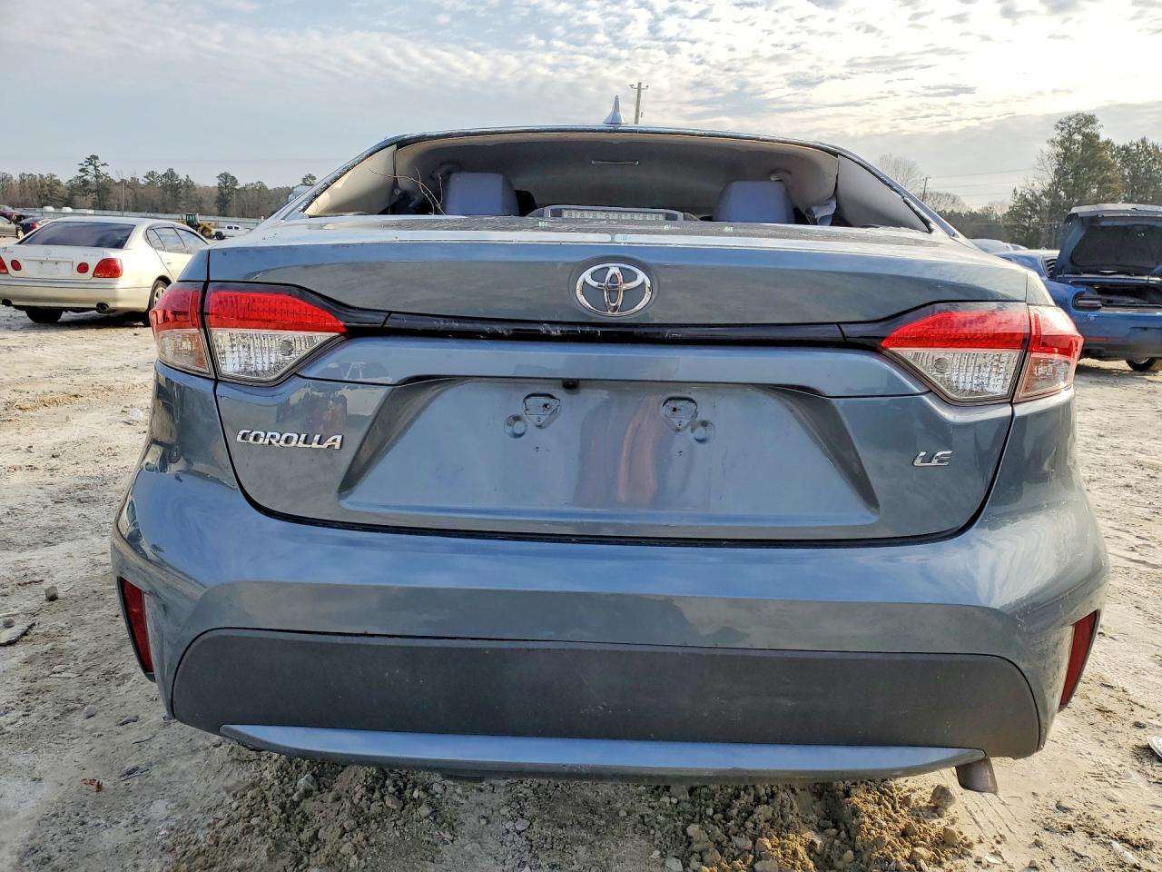 2021 Toyota Corolla Le - Фото 6