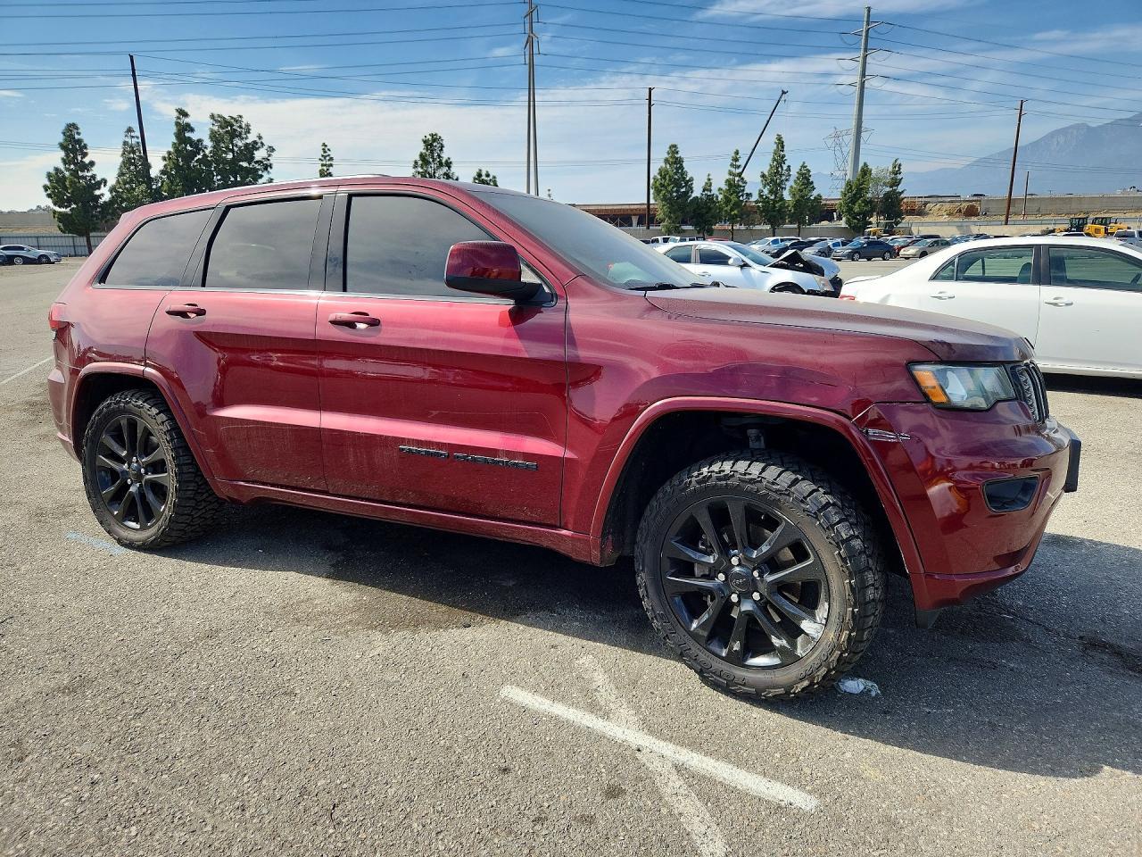 2017 Jeep Grand Cherokee Laredo - Фото 4
