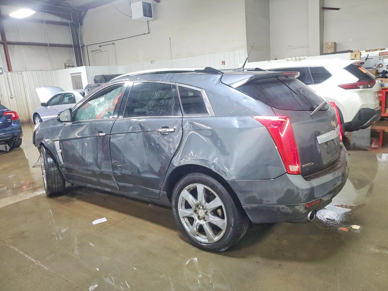 2010 Cadillac Srx Performance Collection - Image 2