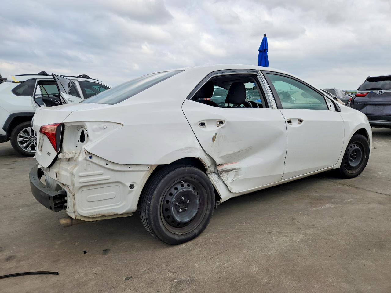 2019 Toyota Corolla Le - Фото 3