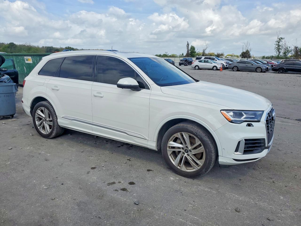 2021 Audi Q7 Premium Plus - Фото 4