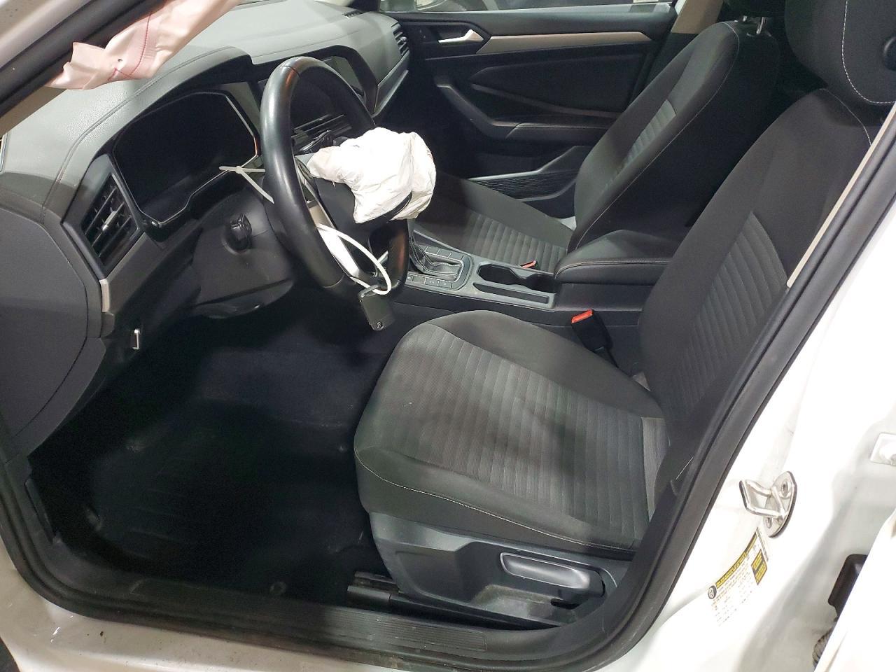 2022 Volkswagen Jetta S - Image 7