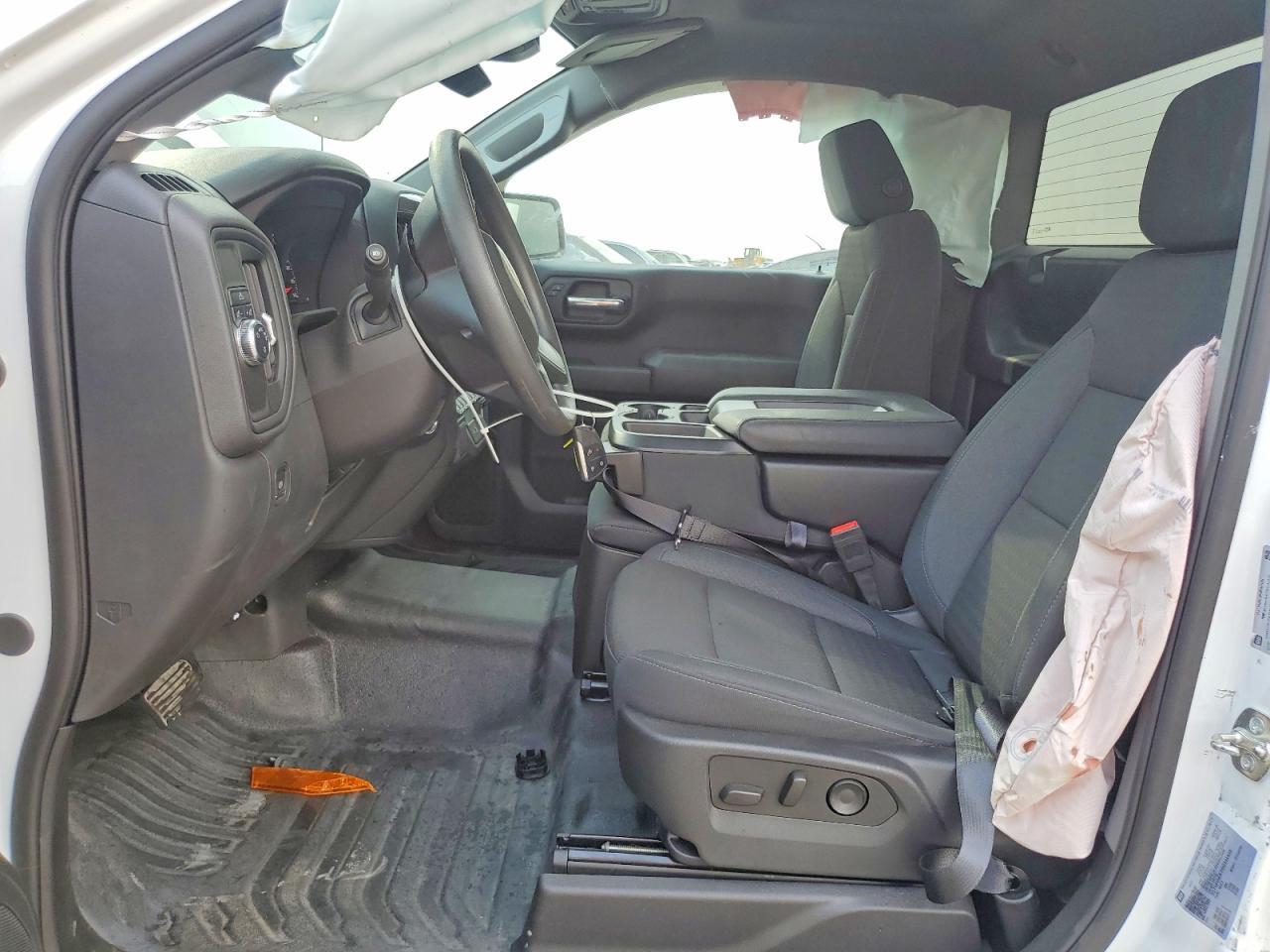 2025 GMC Sierra C1500 - Фото 7