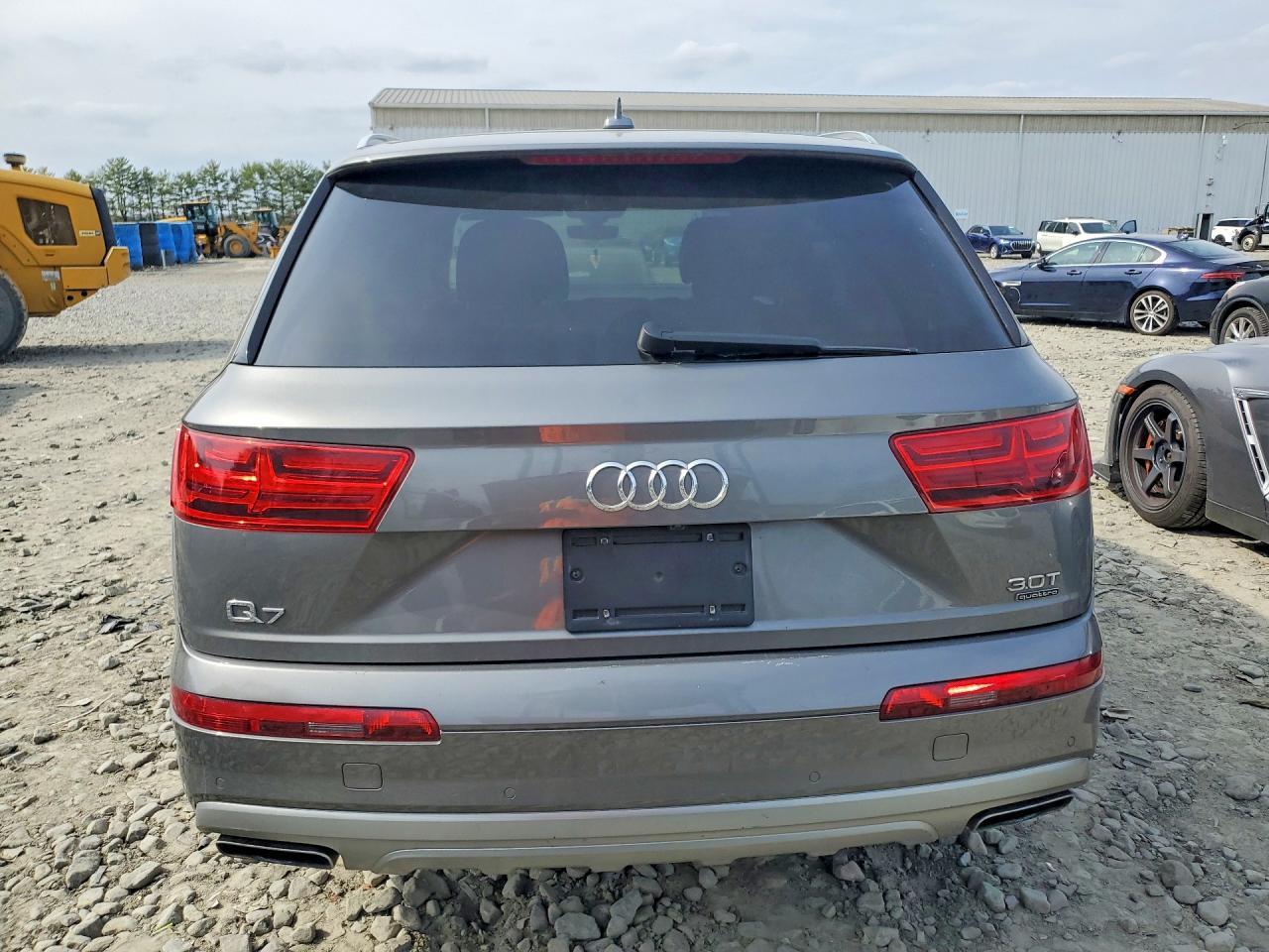 2017 Audi Q7 Premium Plus - Фото 6