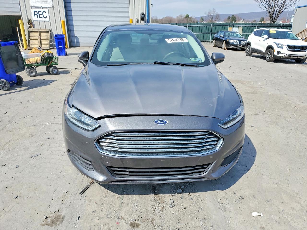 2014 Ford Fusion S - Image 5
