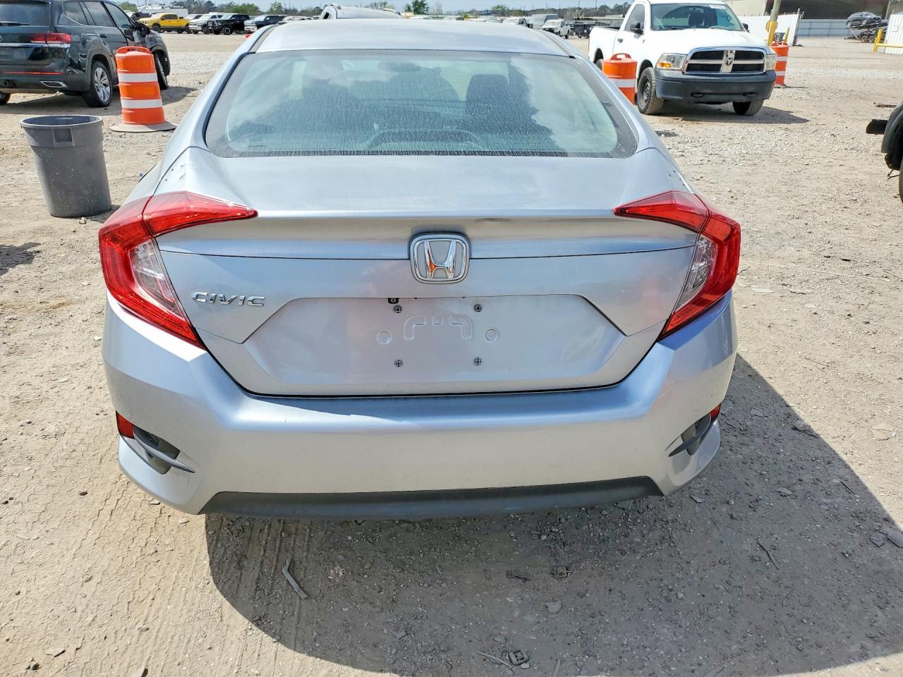 2018 Honda Civic Lx - Image 6