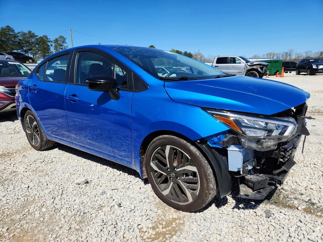 2023 Nissan Versa Sr - Фото 4