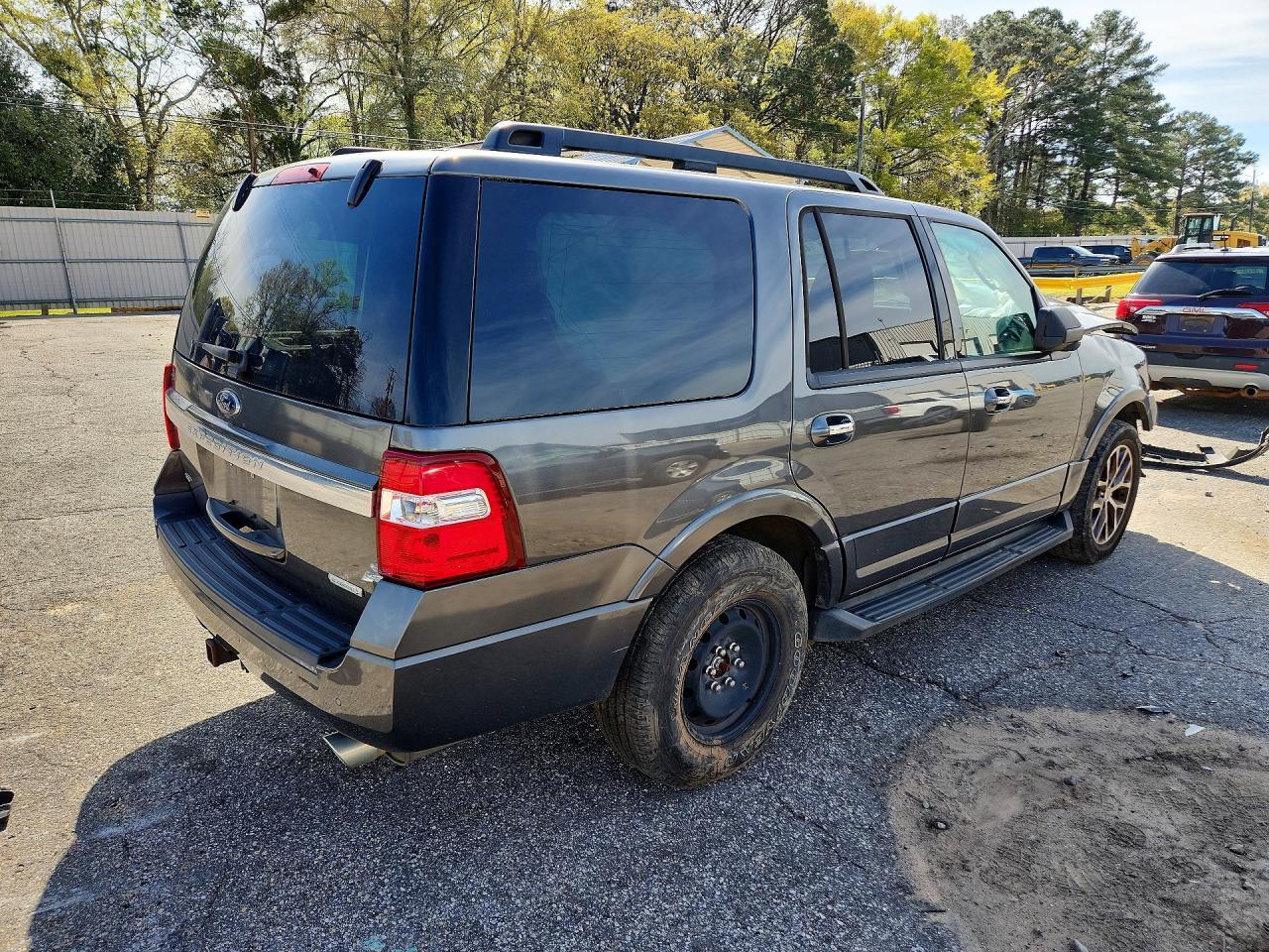 2017 Ford Expedition Xlt - Фото 3