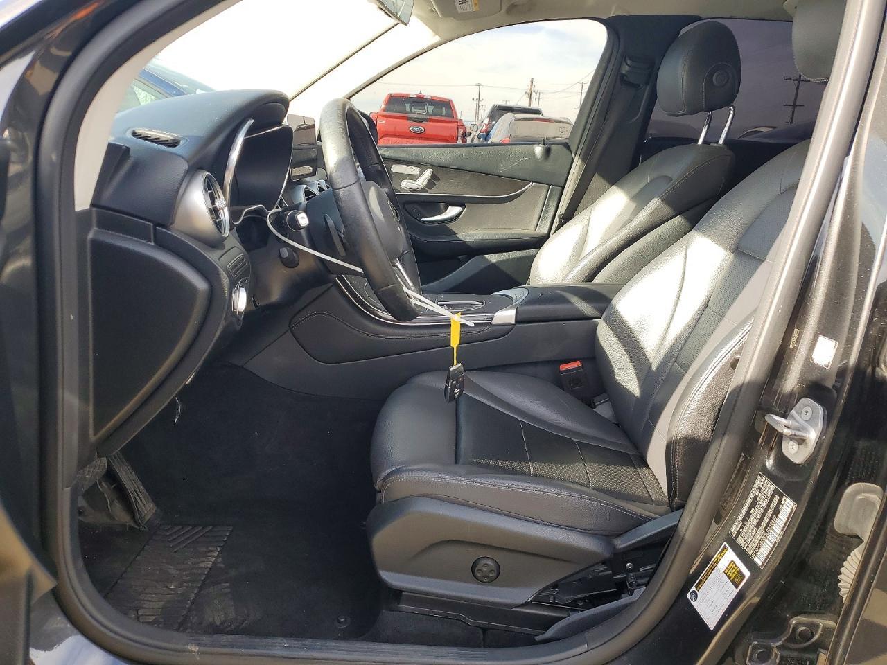 2020 Mercedes-Benz Glc 300 - Image 7