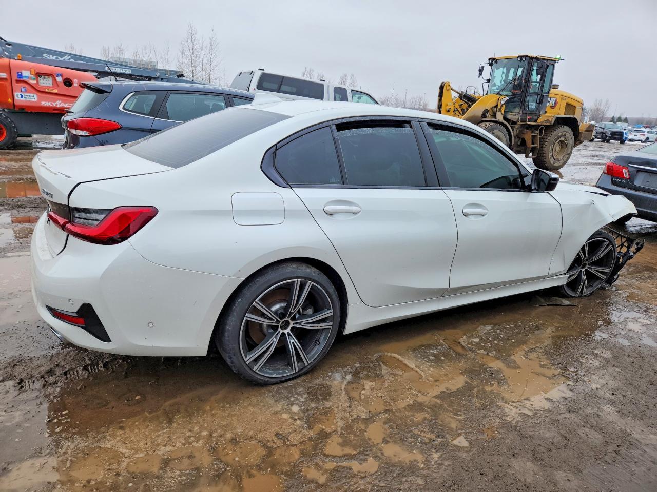 2021 BMW 330 Ci - Image 3