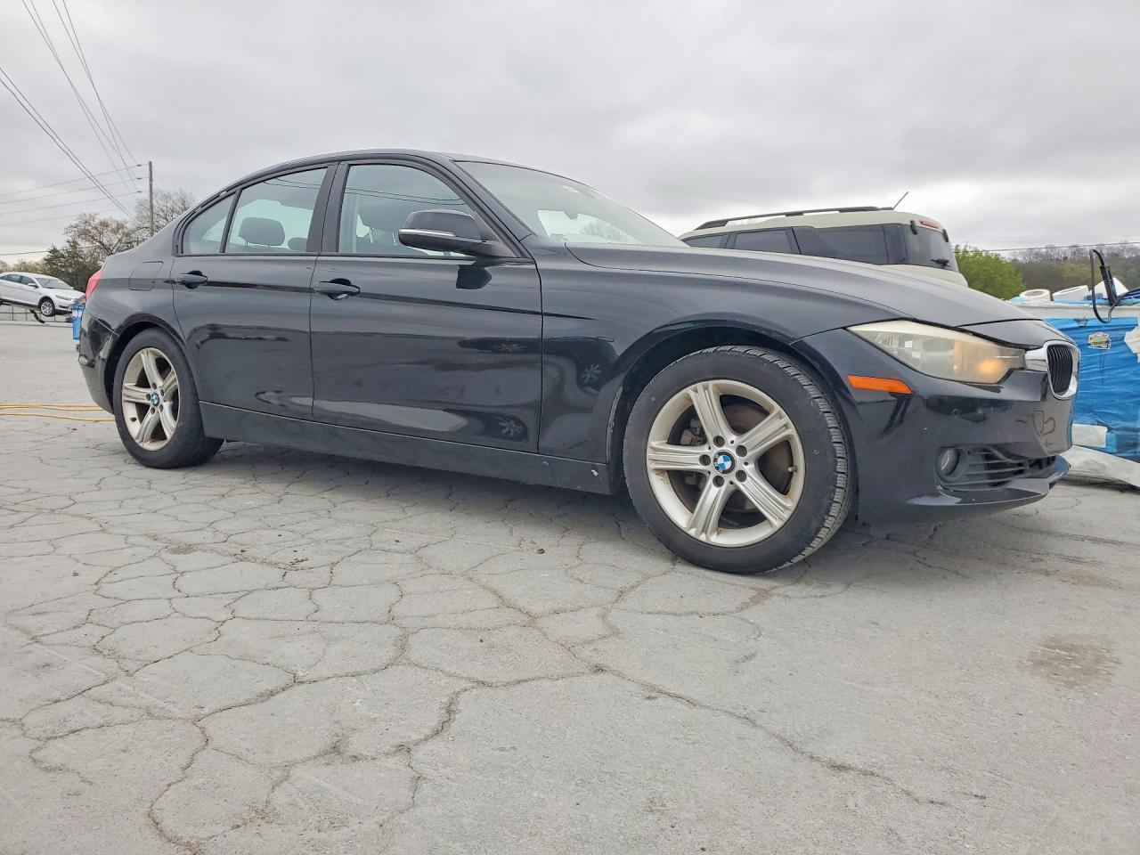 2013 BMW 328 I - Фото 4