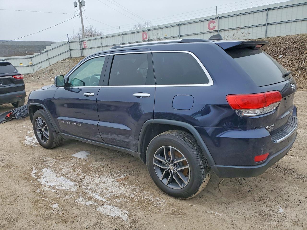 2018 Jeep Grand Cherokee Limited - Image 2