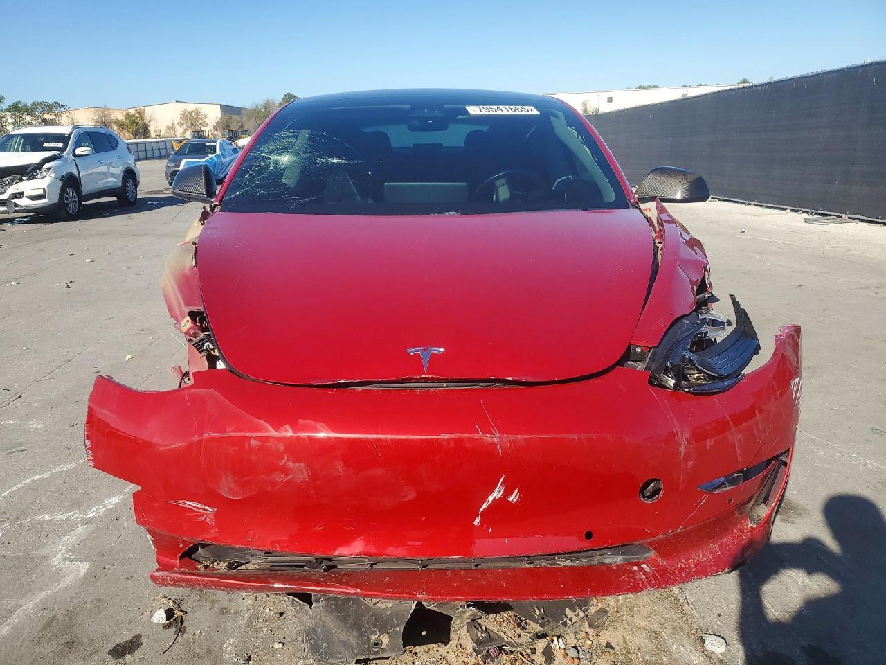 2019 Tesla Model 3 - Фото 5