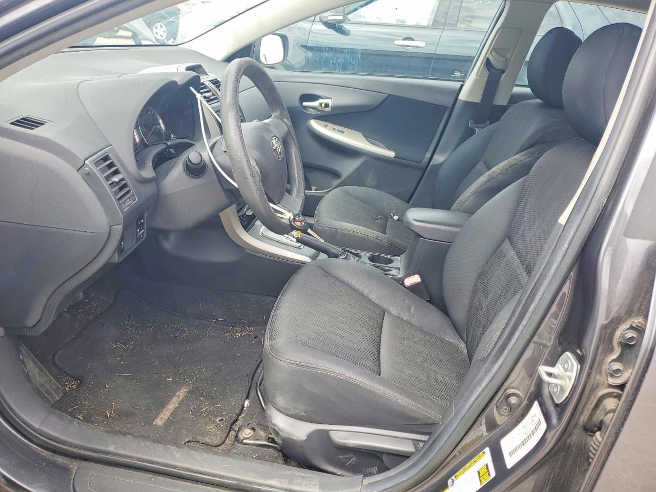 2012 Toyt Corolla S - Фото 7