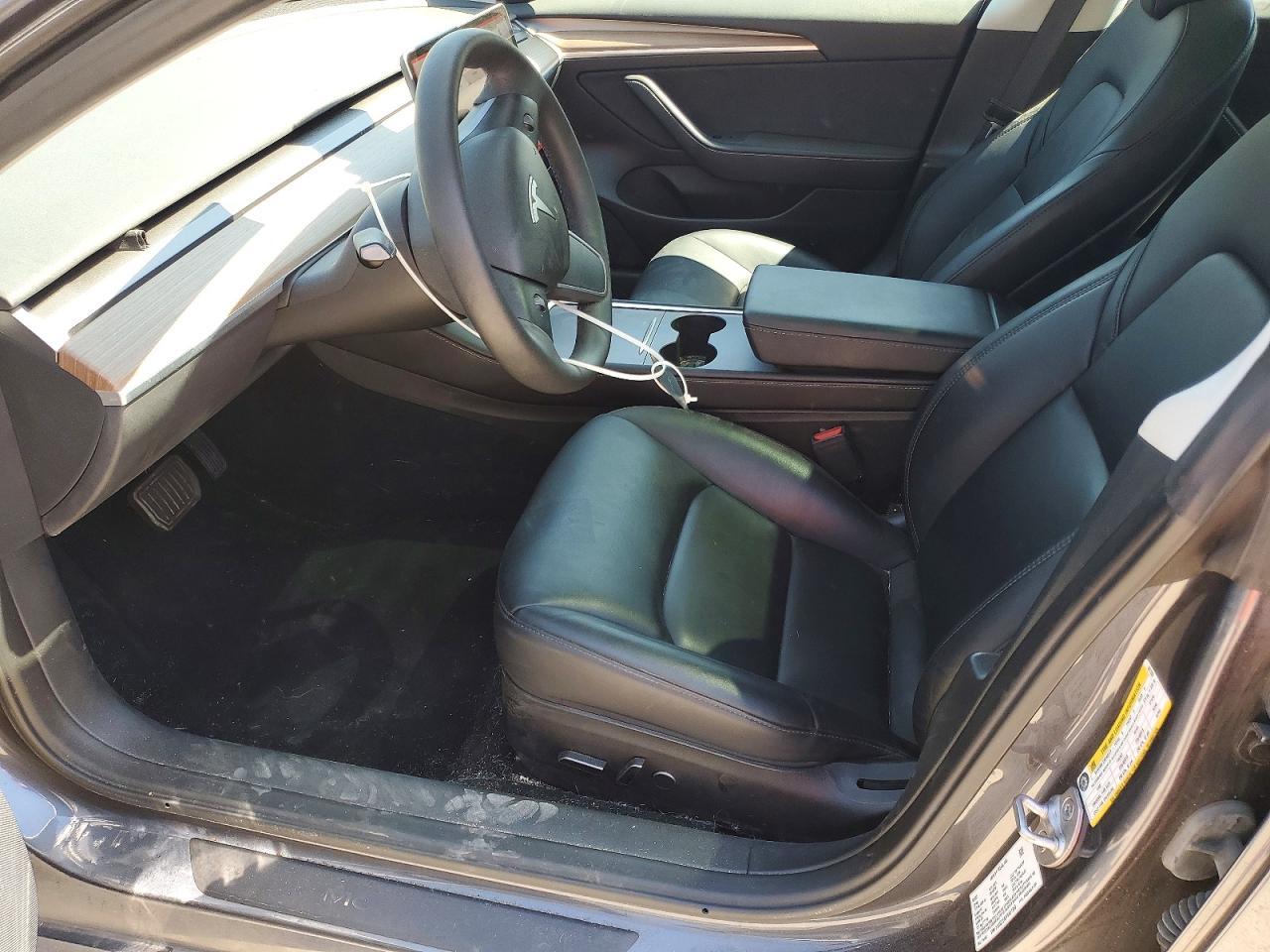 2023 Tesla Model 3 - Фото 7