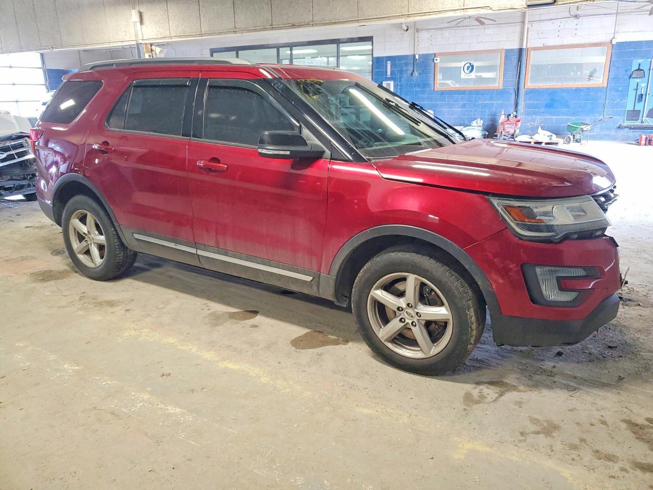 2017 Ford Explorer Xlt - Image 4