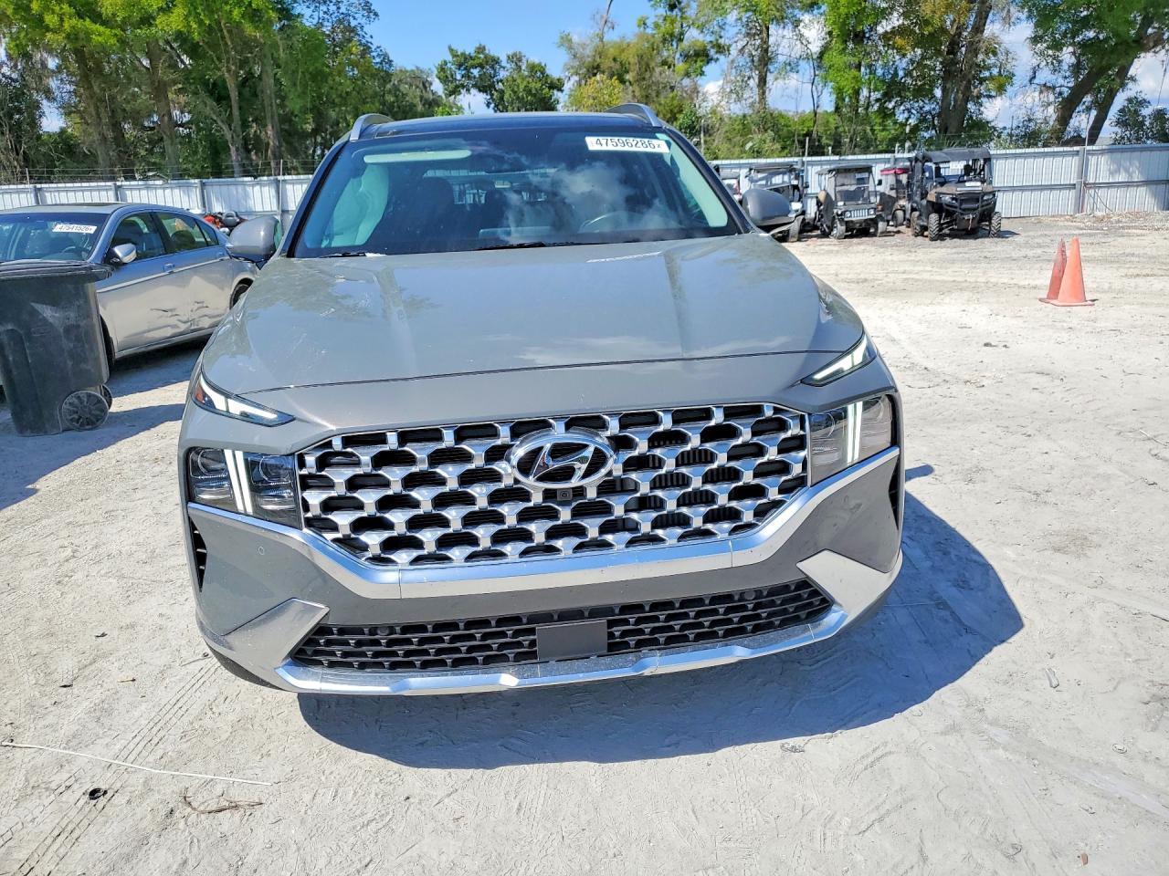 2022 Hyundai Santa Fe Limited - Image 5