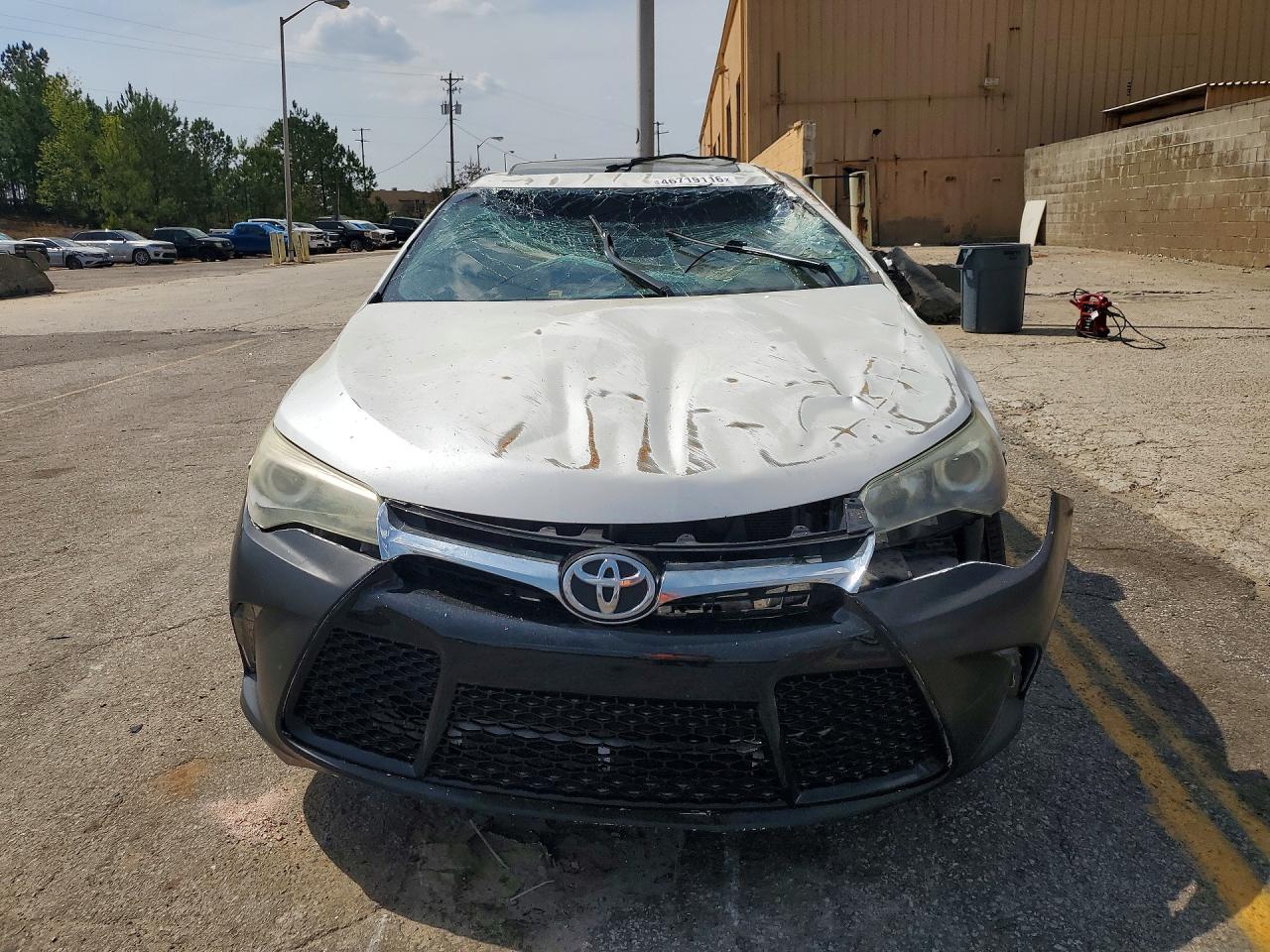 2016 Toyota Camry Special Edition - Image 5