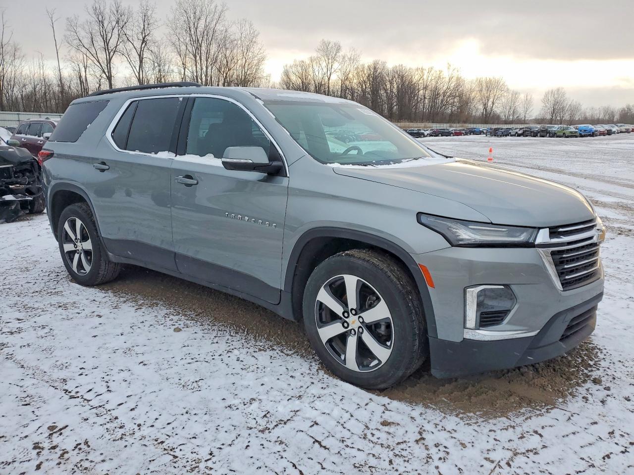 2023 Chevrolet Traverse Lt - Фото 4