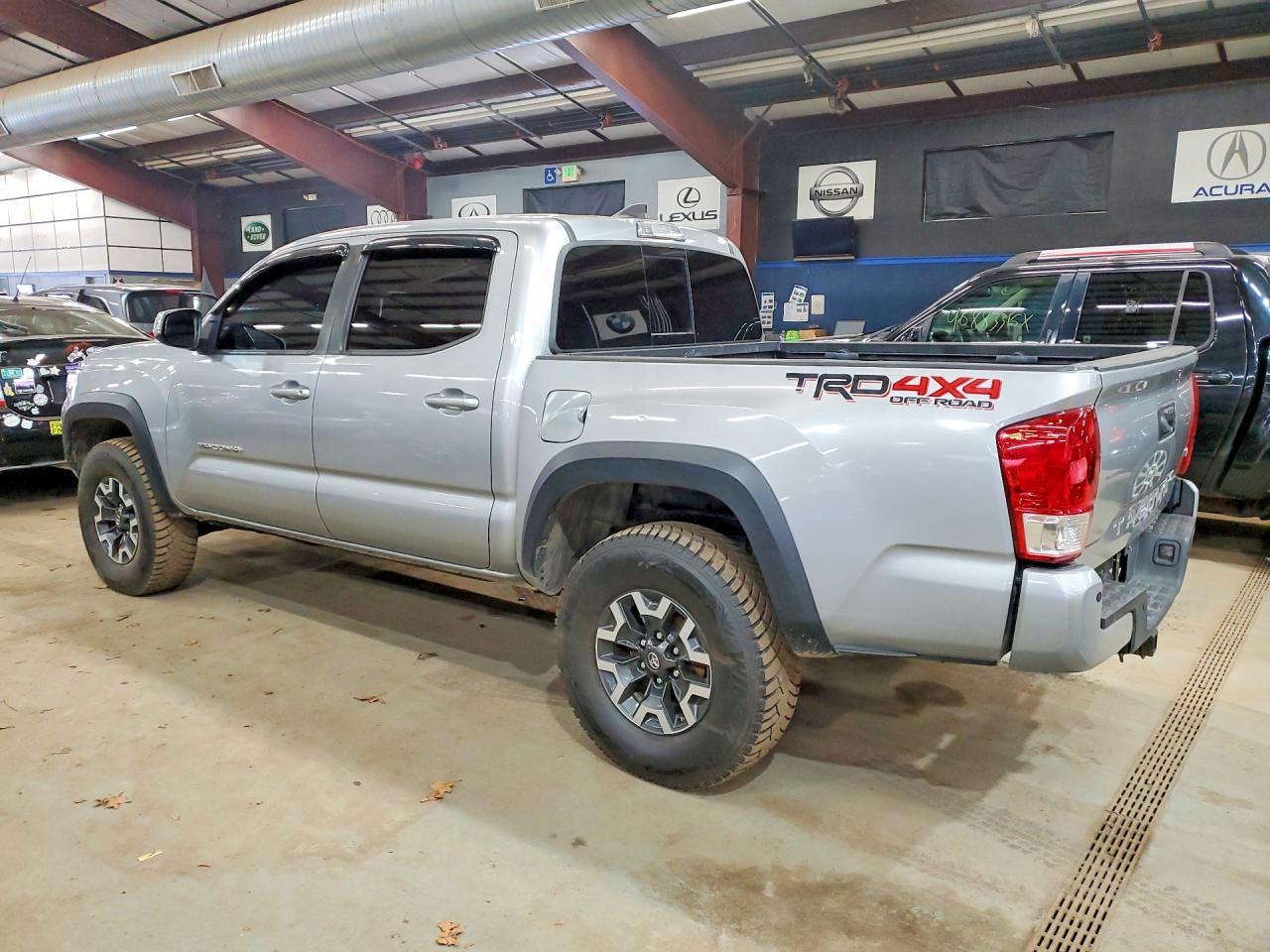 2019 Toyota Tacoma Trd Off-Road - Фото 2