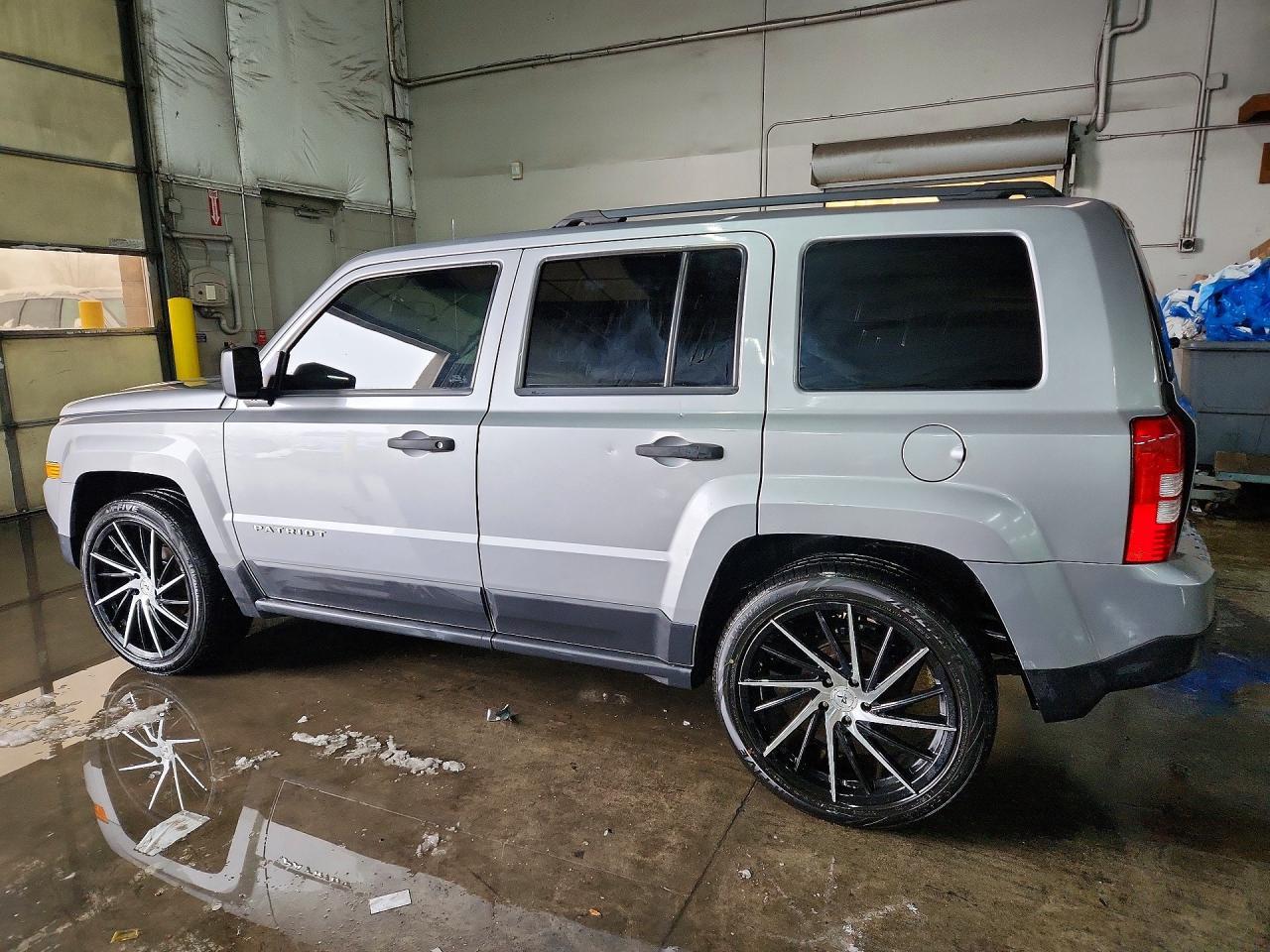 2015 Jeep Patriot Sport - Фото 2