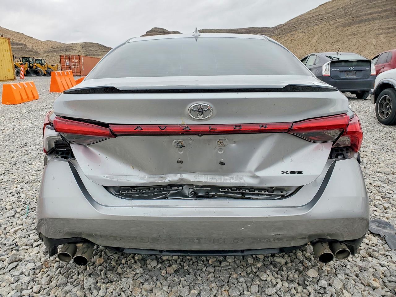 2019 Toyota Avalon Xse - Фото 6