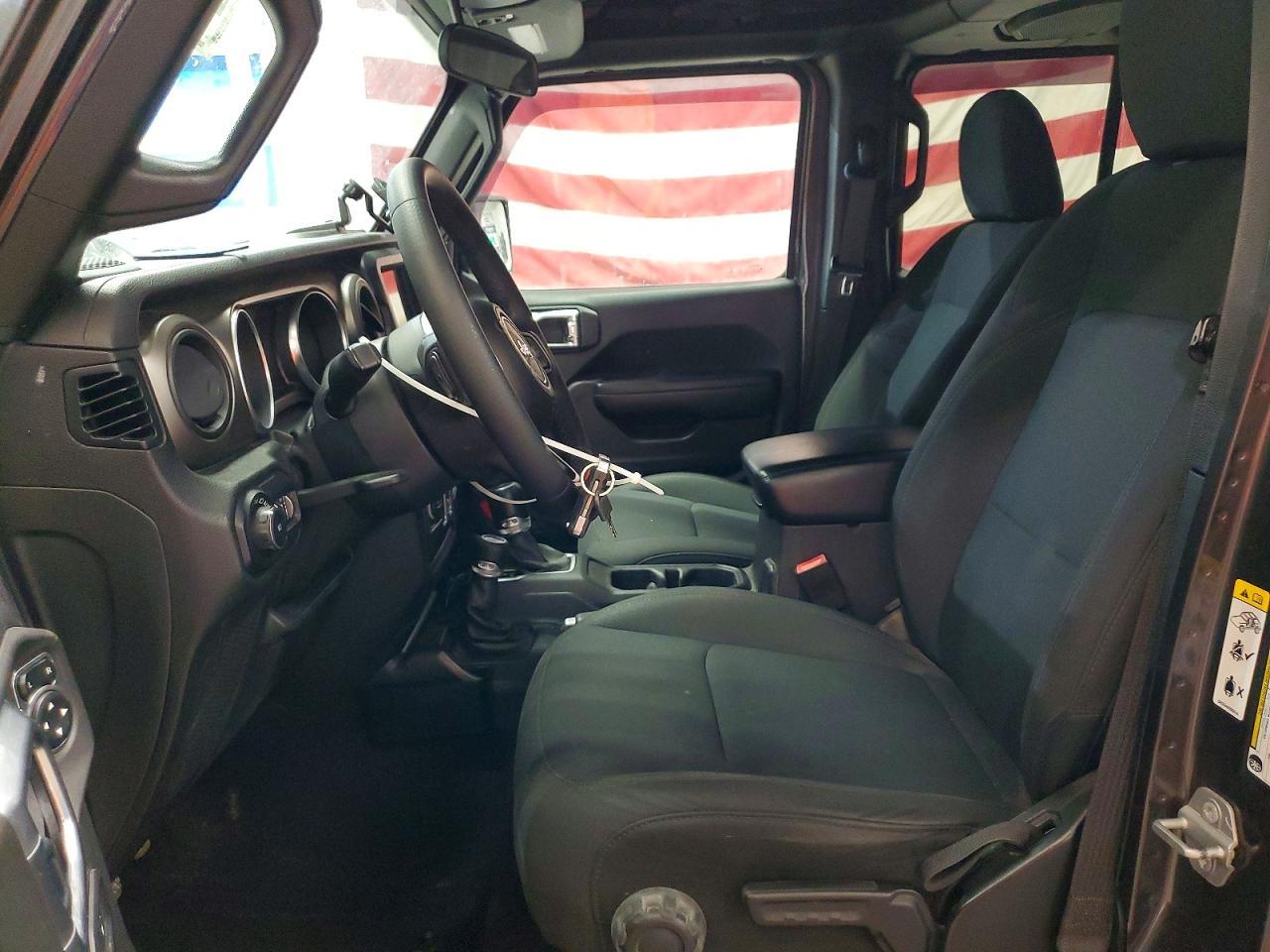 2018 Jeep Wrangler Unlimited Sport - Фото 7