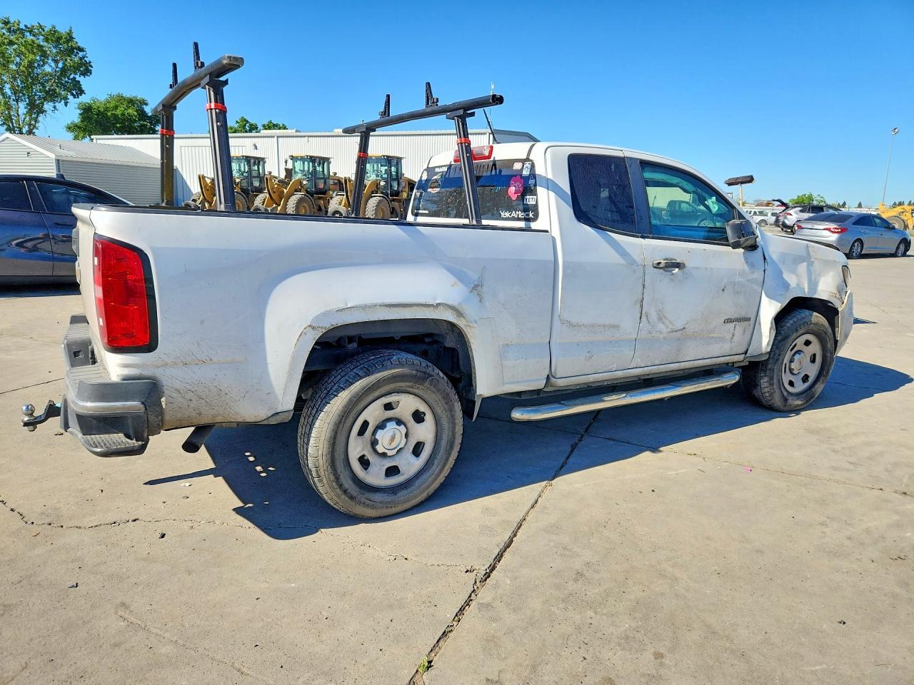 2015 Chevrolet Colorado - Image 3