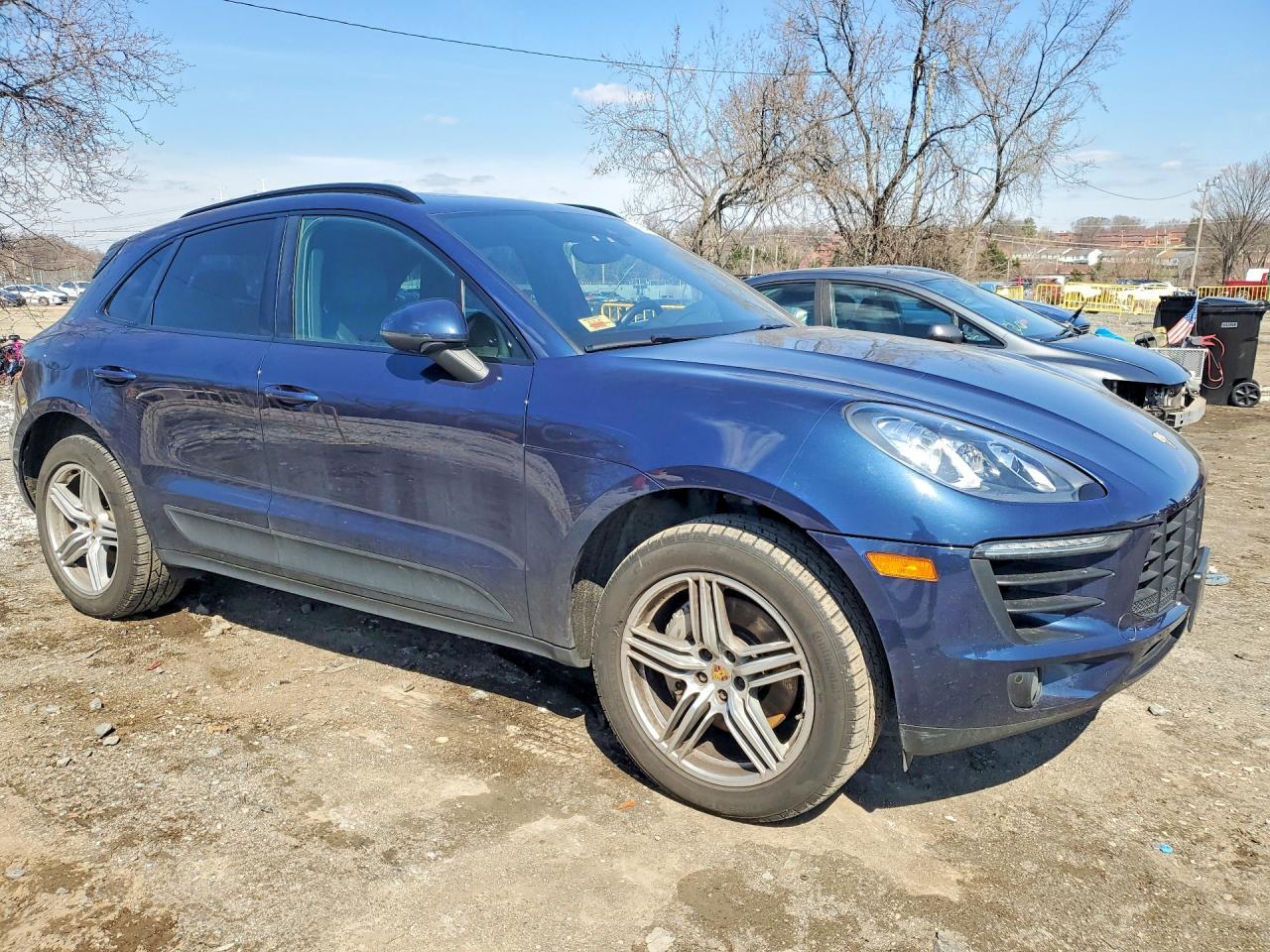 2015 Porsche Macan S - Image 4