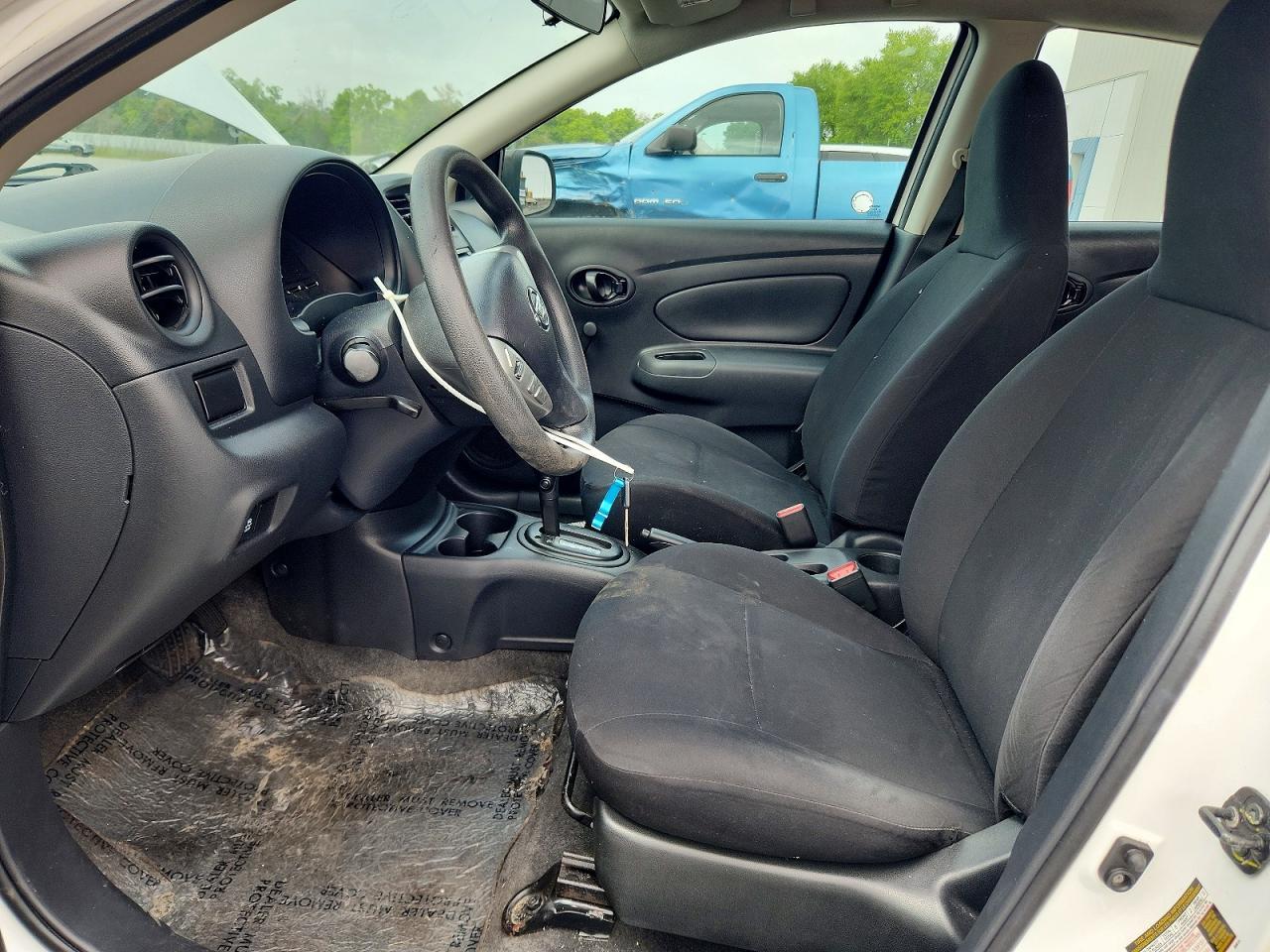 2015 Nissan Versa 1.6 S - Фото 7