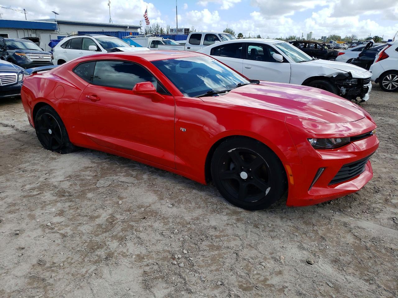2017 Chevrolet Camaro Lt - Image 4