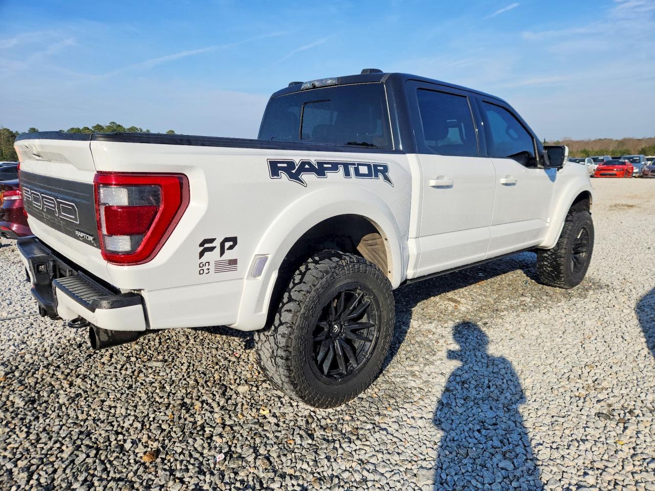2023 Ford F150 Raptor - Фото 3