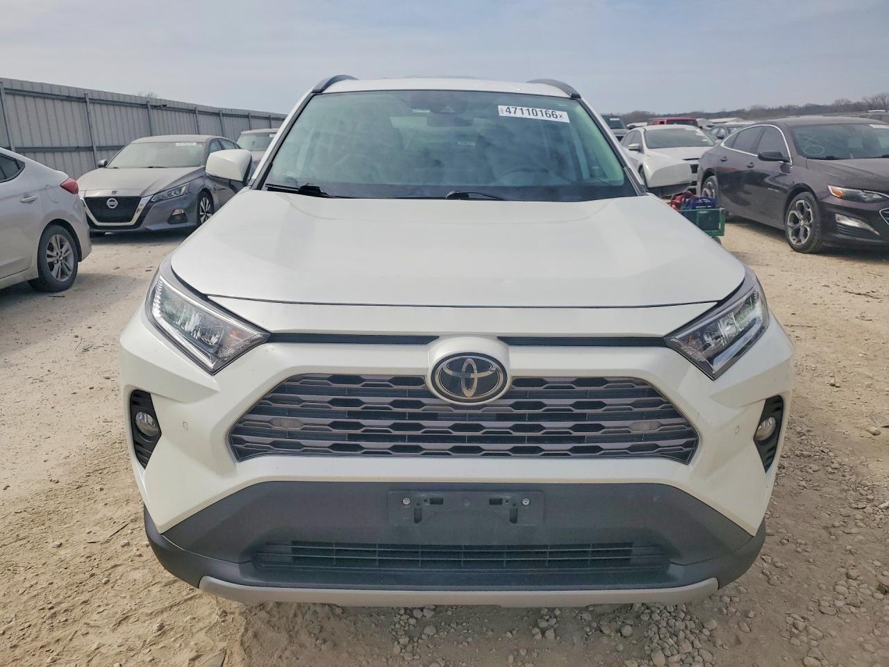 2019 Toyota Rav4 Limited - Фото 5