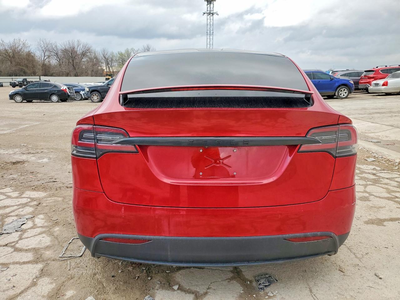 2020 Tesla Model X - Фото 6