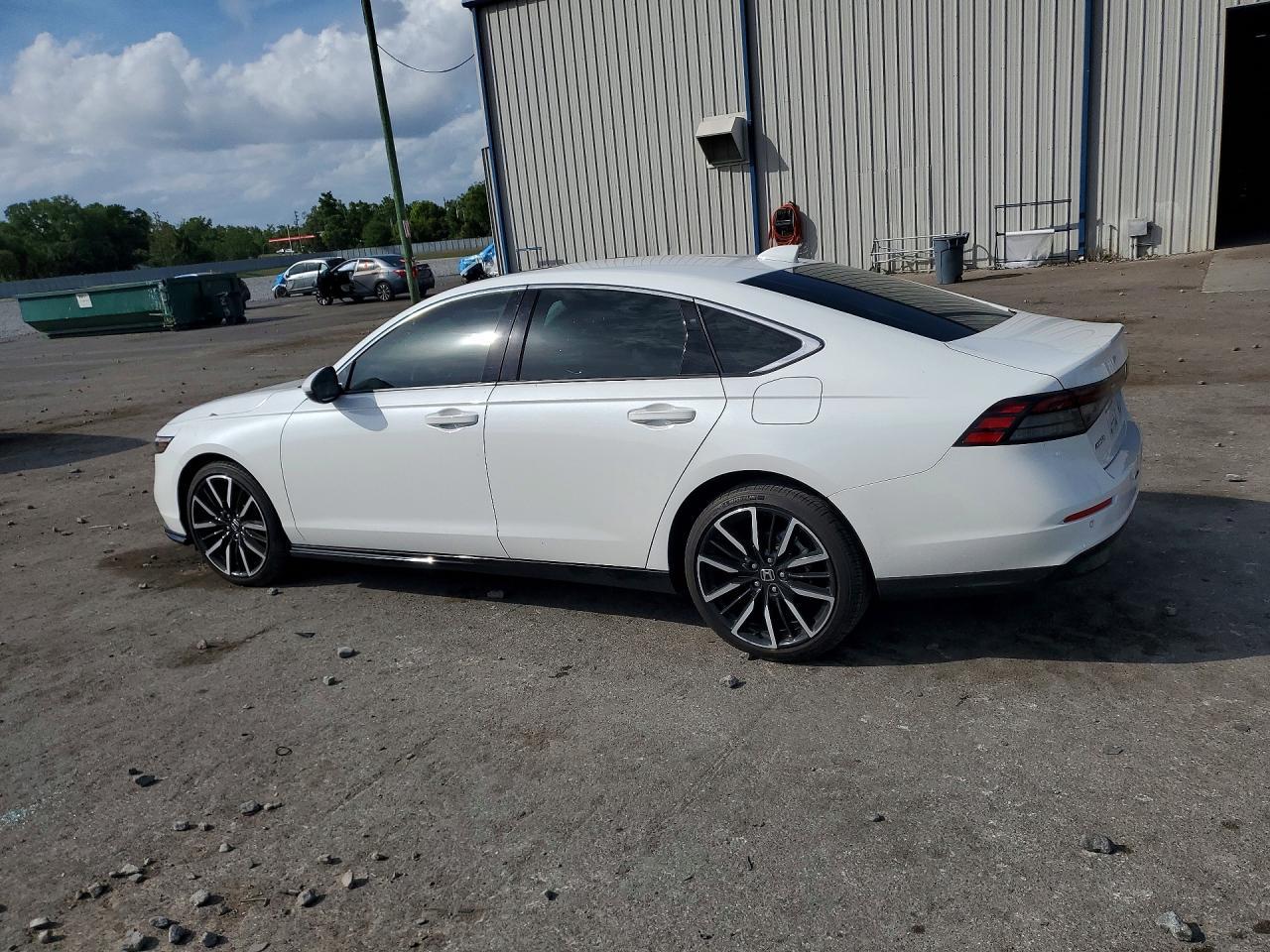 2024 Honda Accord Touring Hybrid - Фото 2